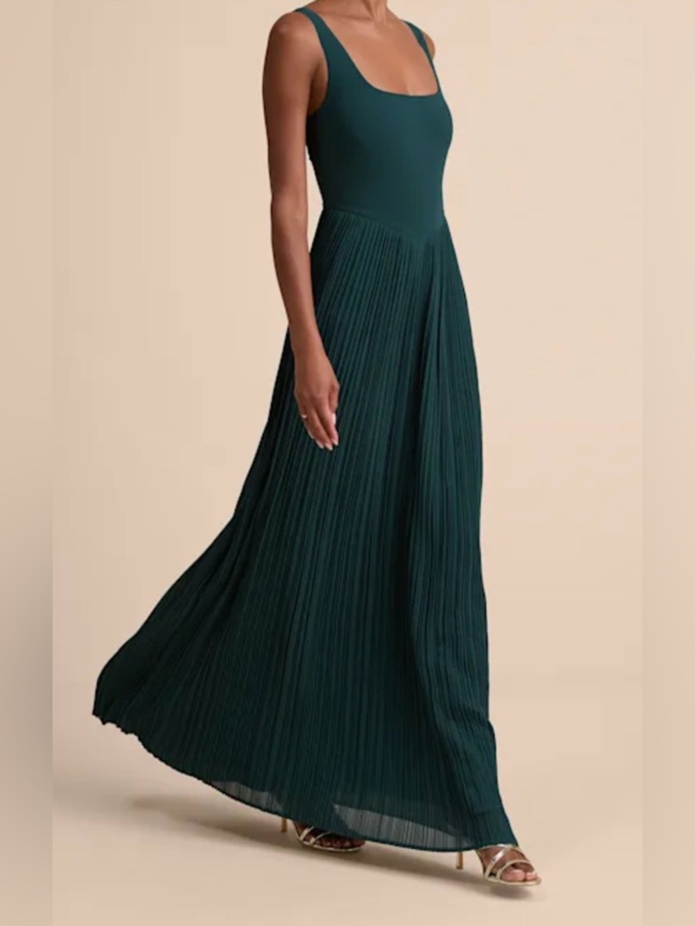 Lulus Naroah Emerald Green Square Neck Pleated Maxi Dress
